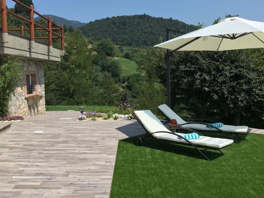 לינה וארוחת בוקר Villa dʼAlmè Le Lanterne מראה חיצוני תמונה